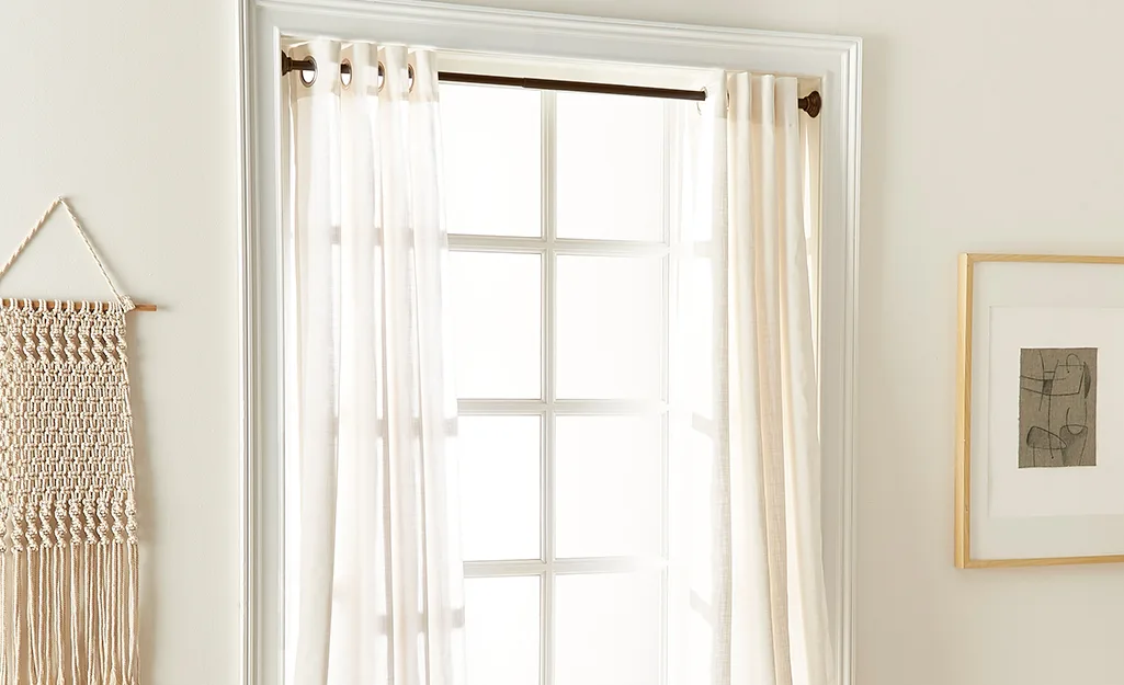 Curtain Mounting Height