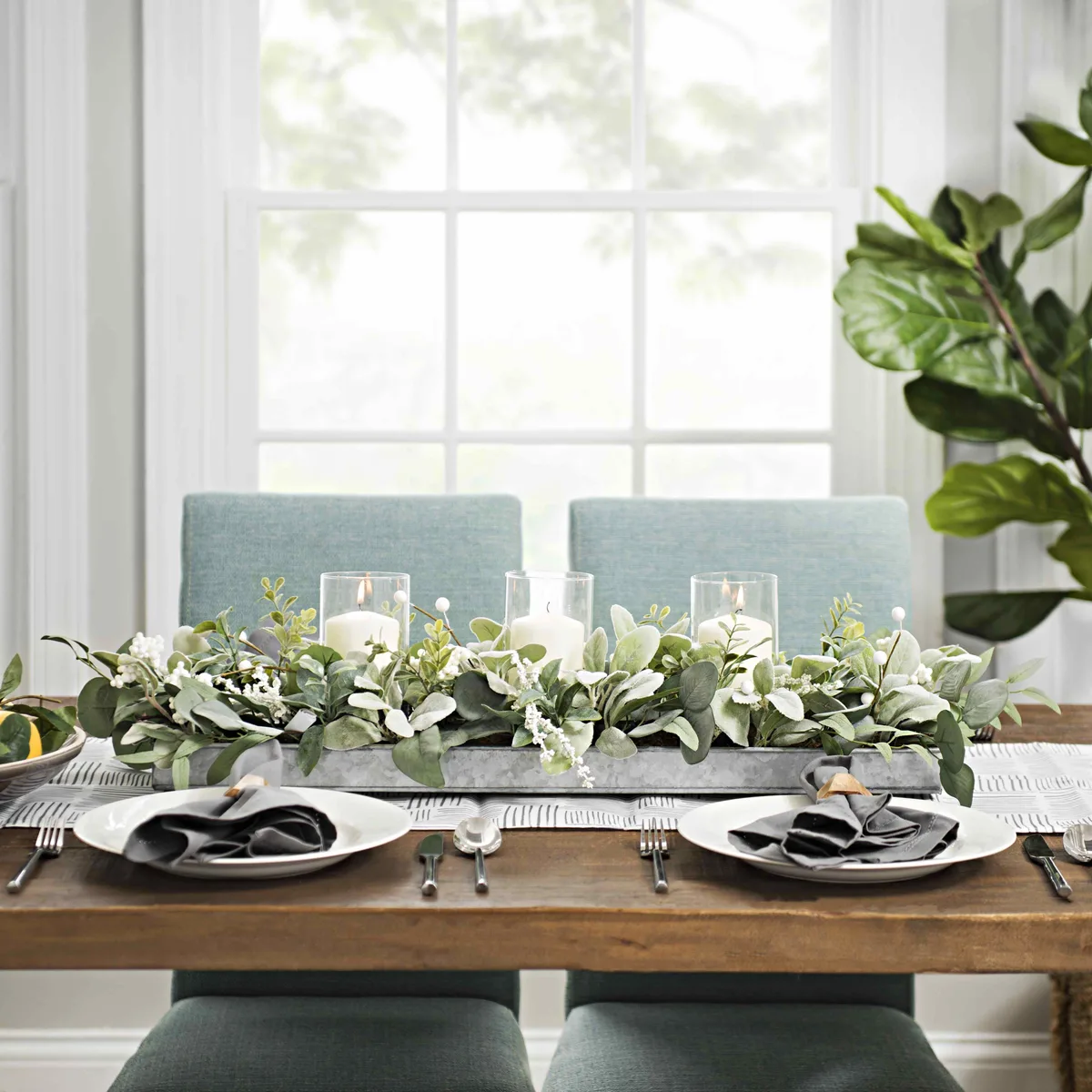 Dining room centerpiece
