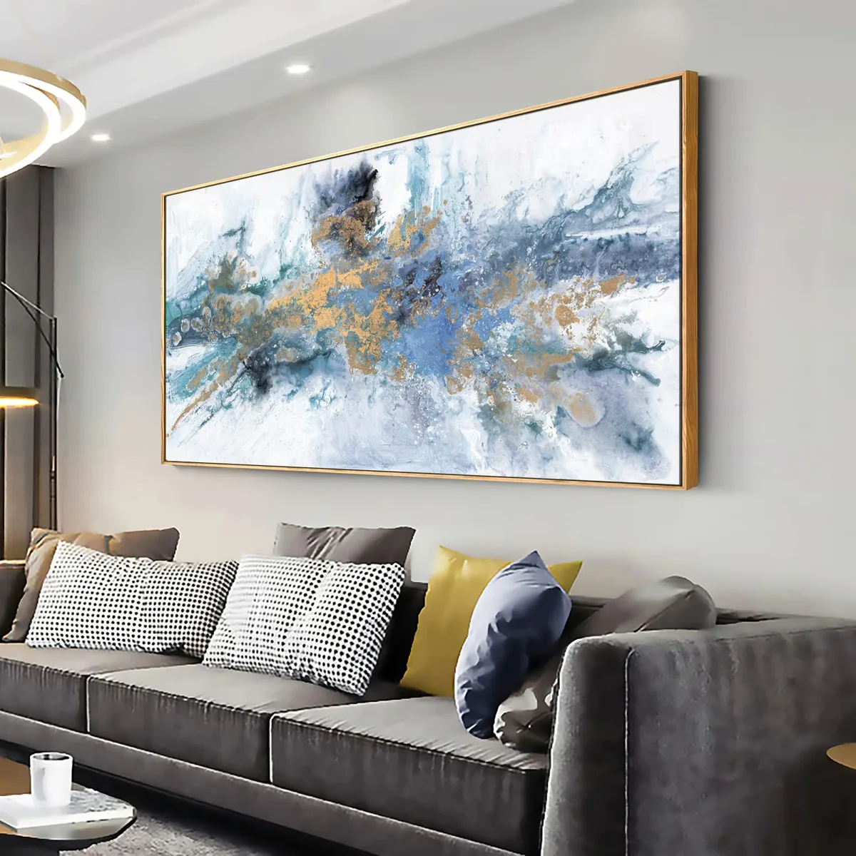 How to decorate a blank living room wall