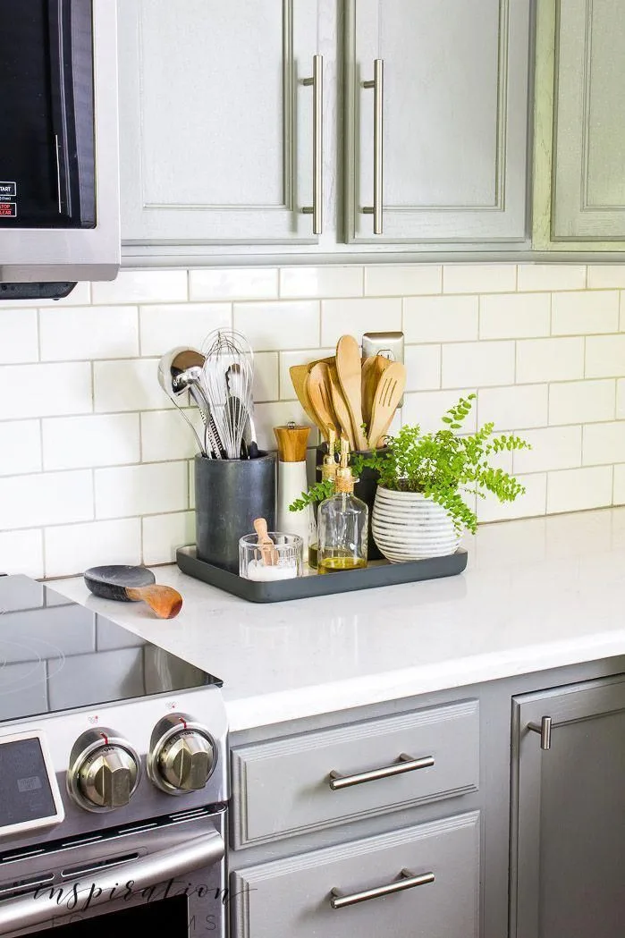 How to organize kitchen decor